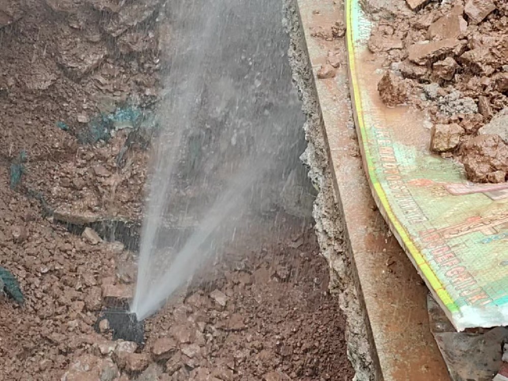 蒲江地区消防水管漏水检测定点开挖